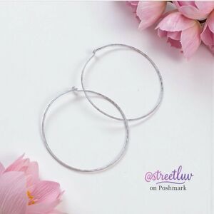 Stella & Dot Essential Hammered Silver Hoop Earrings